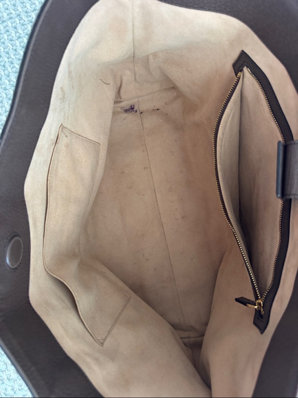 Gucci Beige GG Supreme Canvas Tote with Brown Trim and Red & Green Web - Picture 6 of 6